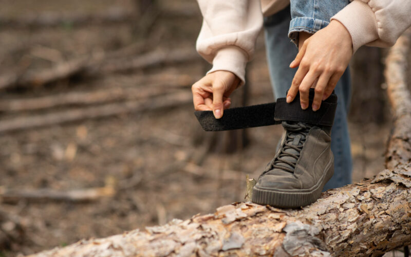 hiking shoes for men